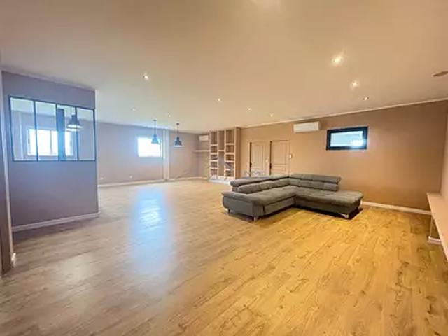 Biguglia 20620 Location appartement 3 pièces t3 au dernier étage
