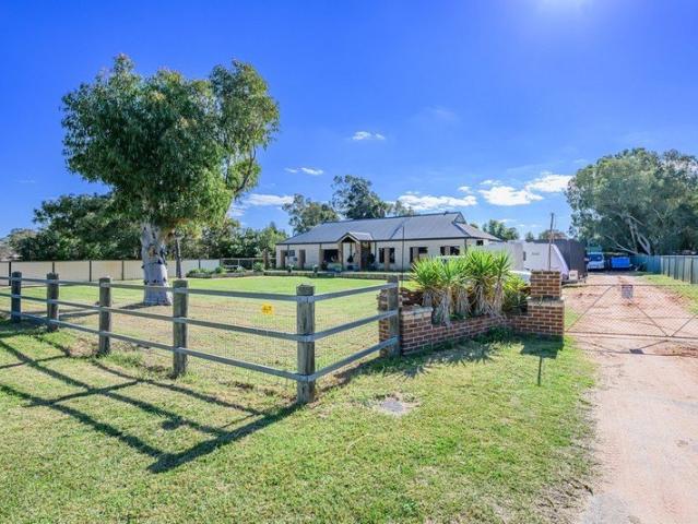 BIG 1 ACRE BLOCK