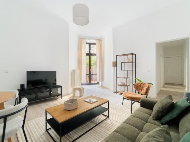 Big 1 Bedroom Apartment in Wedding, Berlin Amsterdam Apartments for Rent