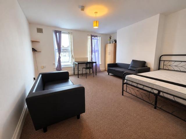 Big 1 Bedroom Flat 10 Min to Liverpool St