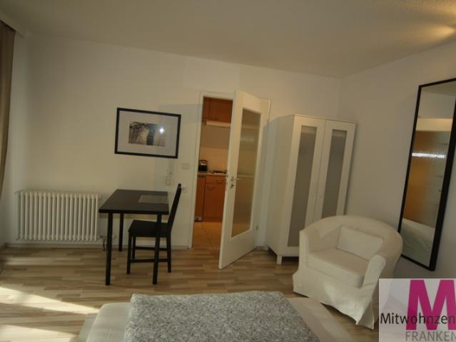 Big 1 room flat in a very central located – euhabitat