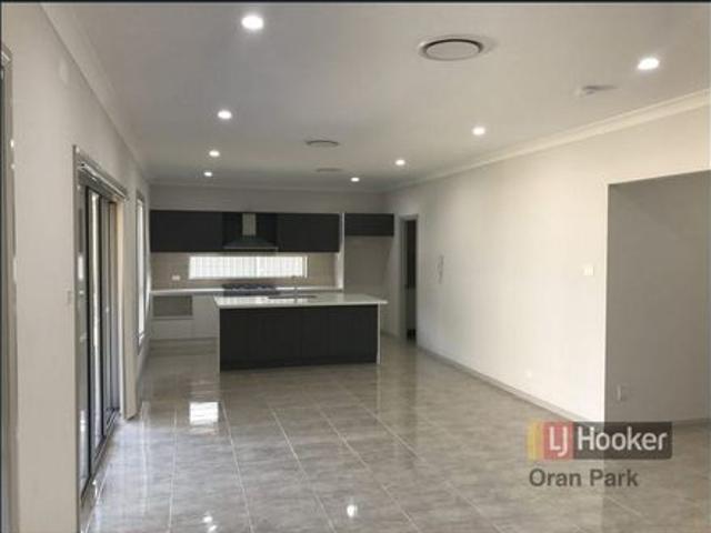 Big 5 Bedroom Home