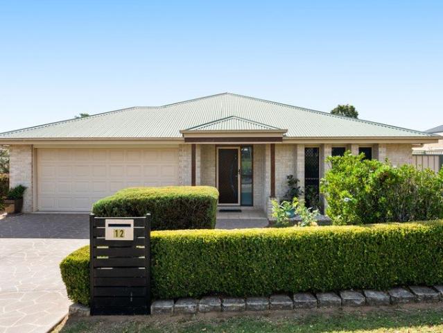 Big Bold and Beautiful Immaculate Family Living At Its Finest