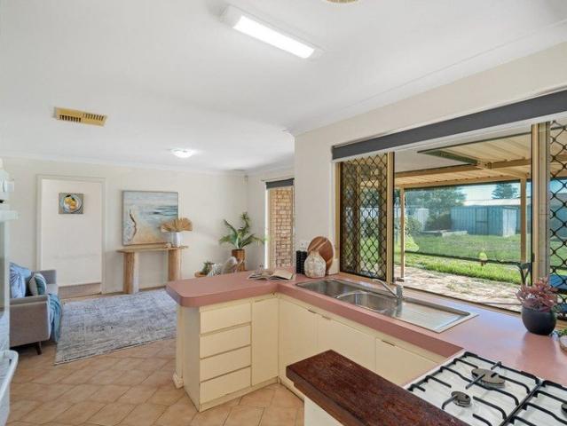 BIG BACKYARD, COASTAL LIFESTYLE & ROOM TO MOVE