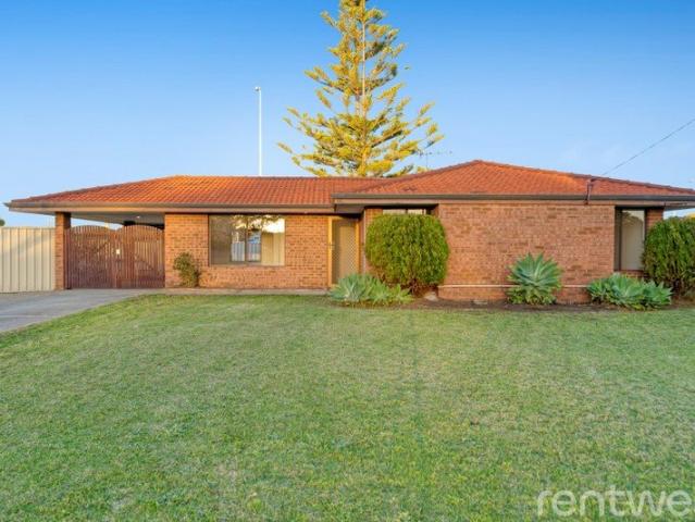BIG BACKYARD AND GREAT LOCATION