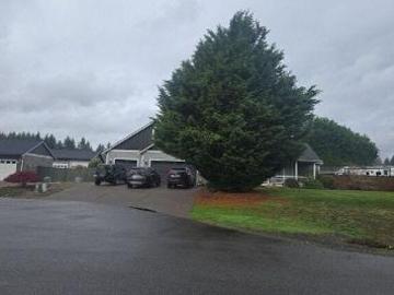 Big Bear Ct SE