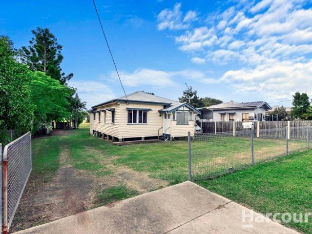 Big Block, Big Shed, Big Opportunity 1,204m² with Outstanding Car Accommodation