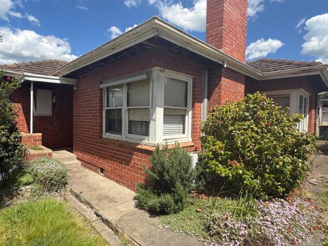 Big Block in Brilliant Belmont Location With Rear Access