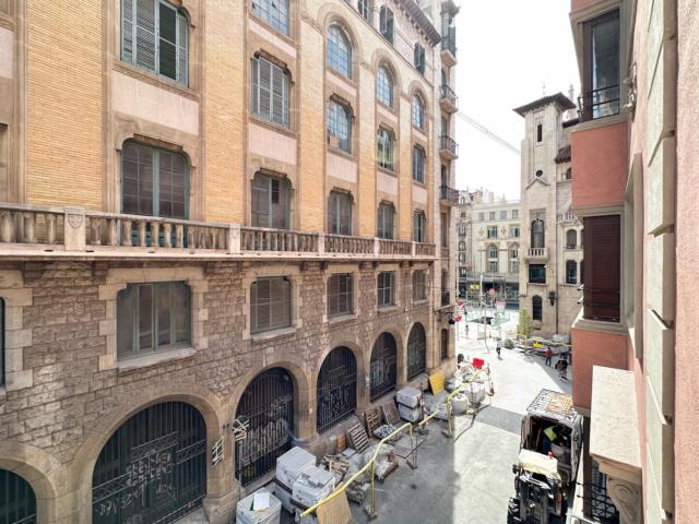 Big double bedroom in the Ciutat Vella district