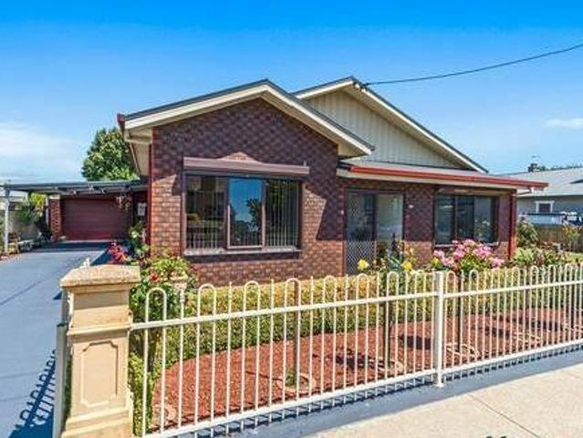 Big family home on a big block