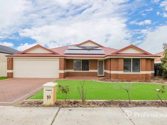 Big Family Living on 650sqm in Charlotte's Vineyard