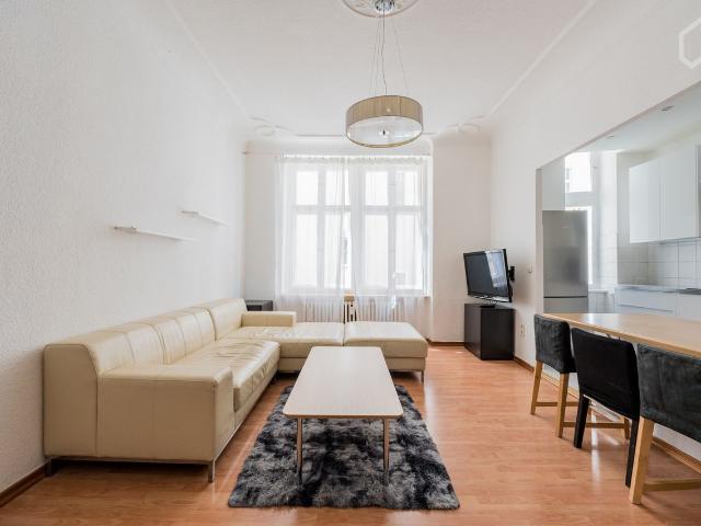 Big Fully Furnished Apartment in Charlottenburg near Kudamm with Balcony, Berlin Amsterdam Apartments for Rent