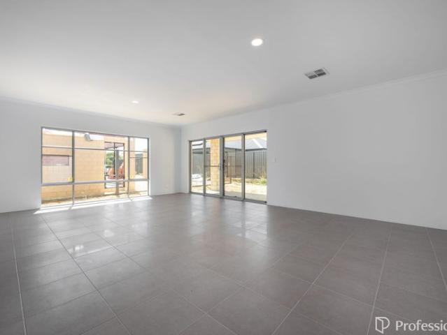 BIG HOUSE ENERGY Premium Family Living in Wellard