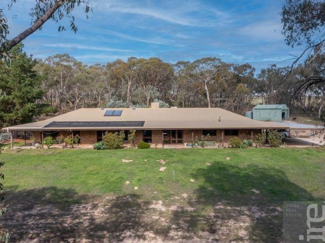 Big home. Bush block. Serenity assured!