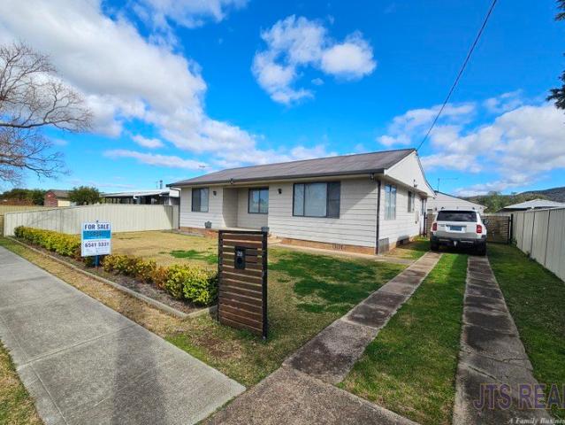 Big Home & Shed on 1,012 sqm