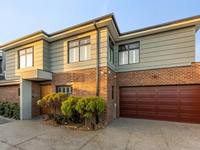 Big on Space, Big on Lifestyle, Zoned for Strathmore