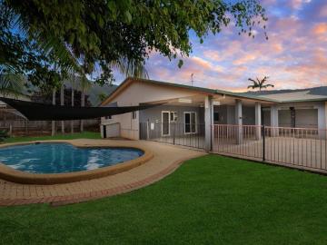 Big on Space, Big on Value Family Home with Pool & Two Living Areas