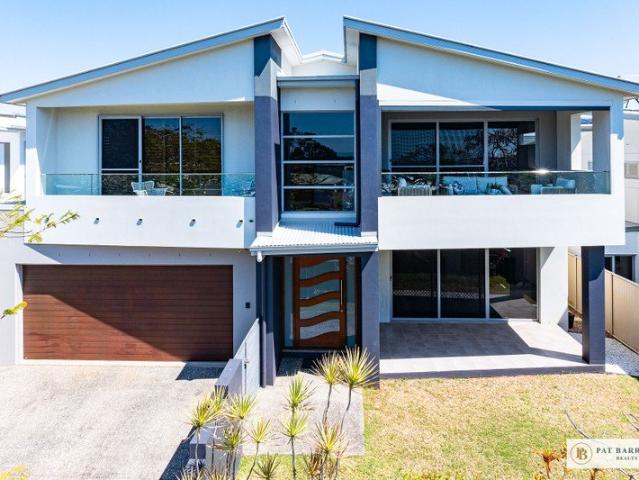 Big on Space, Views and Wellington Point Convenience