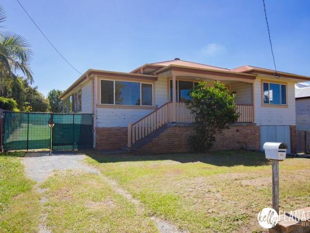 Big Solid Home, High Side With Views, Easy Big Block, Back Yard Access 1,054sqm