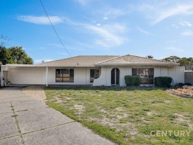 BIG WORKSHOP, BIGGER PATIO, PLENTY OF POTENTIAL