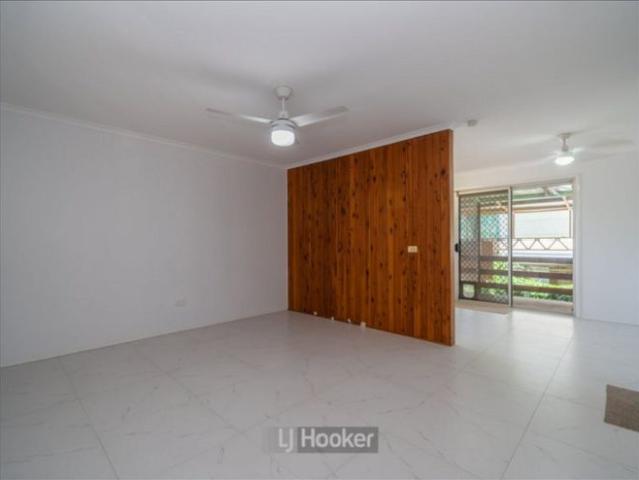 Big Yard, Plenty of Parking & Room to Make Yourself at Home!