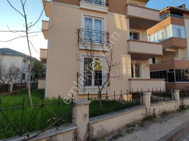 Biga Avm Arkasinda Kiralık 2+1 Daire