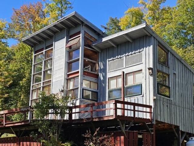Bigelow Rd, Saint Albans, Home For Sale