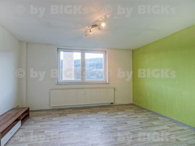 BIGKs Zella Mehlis: 4 Zimmer Wohnung,separate Küche, Wannenbad