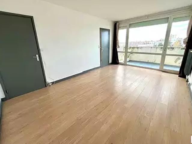 Bihorel 76420 Achat / Vente appartement 2 pièces t2 cave
