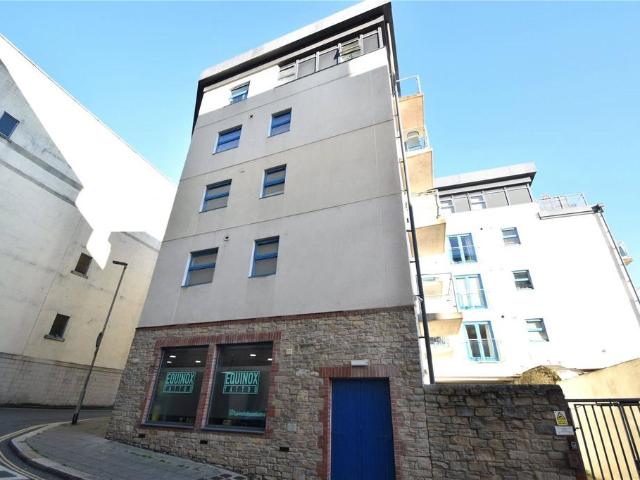 Bilbury Street, Devon PL4 1 bed flat to rent £795 pcm £183 pw