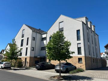 Bildschöne 2 Zi. Eigentumswohnung mit Aufzug und Balkon!