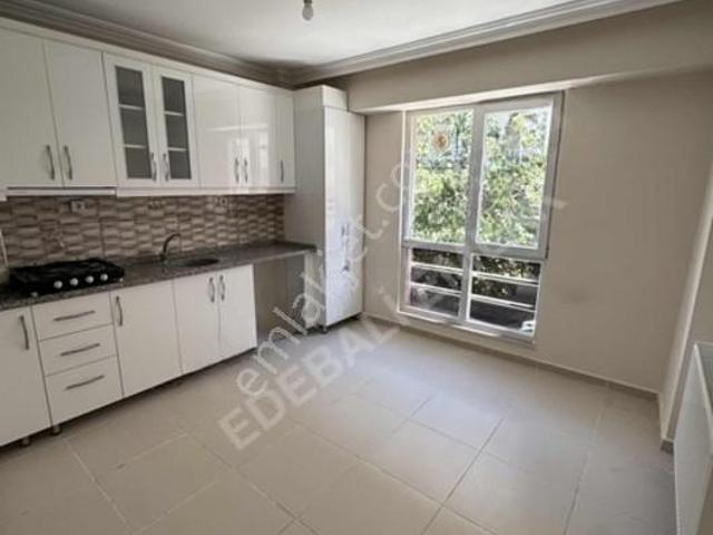 Bilecik Merkez Çarşı İçerisinde Kiralık 1+1 Daire