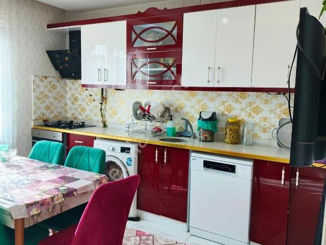 Bilge Emlaktan Cumhuriyetde Satlık 3+1 Daire