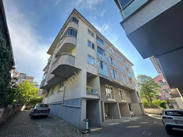 Bilgin Emlaktan Şehrin Merkezinde Depozitosuz Kiralık 3+1 Daire