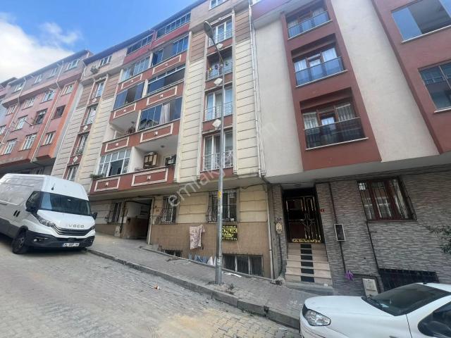 Bilgin Emlaktan Karadeniz Mahallesinde 10 Yıllık Satılık 2+1 Daire