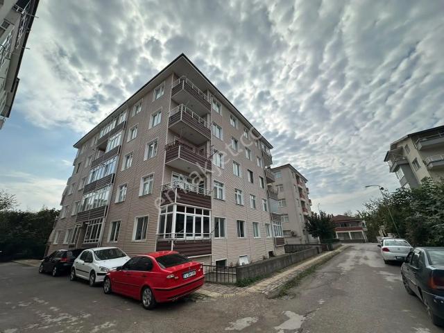 Bilgin Emlaktan Mükemmel Lokasyonda Geniş Uygun Fiyatlı 2+1 Satılık Daire