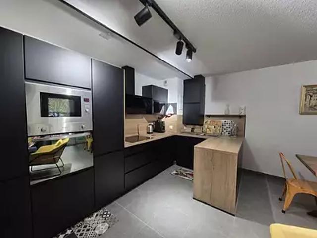 Billère 64140 Location appartement 4 pièces t4 terrasse parking