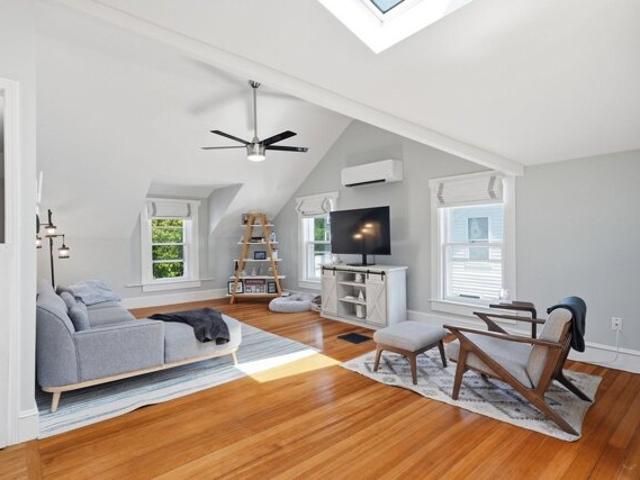 Billows St Unit B, Winthrop, Condo For Sale