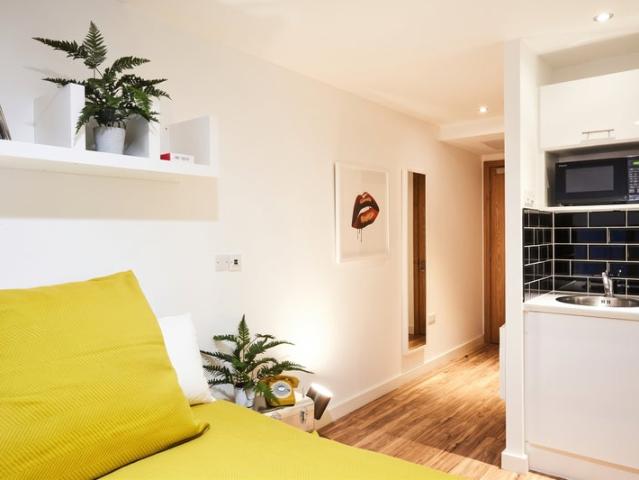 Bills included | Gym | Studio flat in X1 Liv One