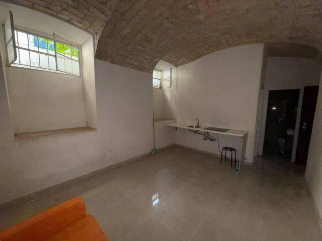 Via Ruggero Bonghi 38 bilocale 64mq