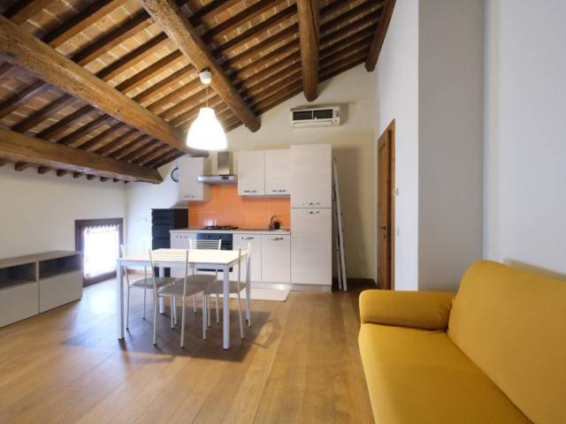 Bilocale 50 m², Este