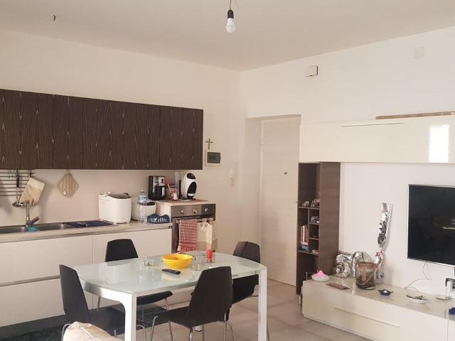 bilocale 56mq