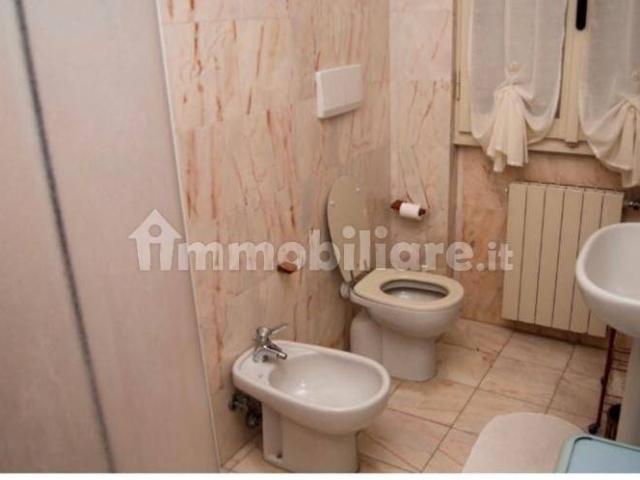 Bilocale 70 m², Vittoria Apuana, Forte dei Marmi