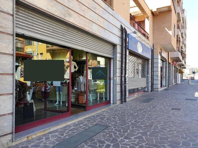 Viale Crotone 37 bilocale 182mq
