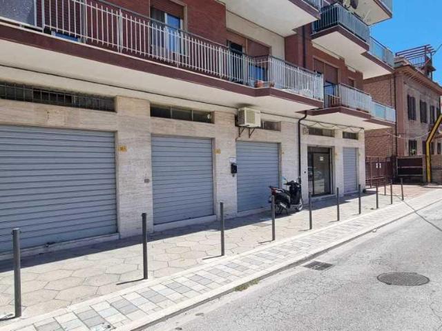 bilocale 300mq