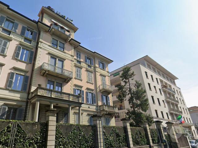 Bilocale Varese con Posto Auto Libero Da Subito