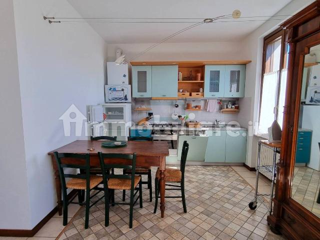 Bilocale via 11 Febbraio 68, Centro, Cremona