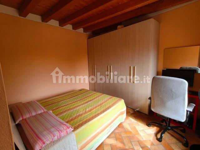 Bilocale via 25 Aprile 1, Moniga del Garda