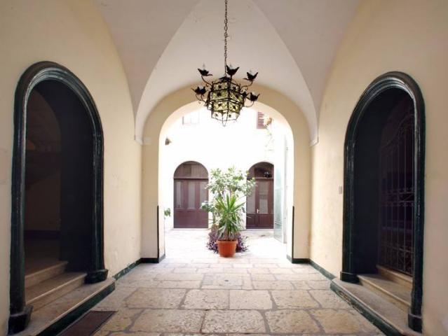 Bilocale via 30 Gennaio 23, Centro, Trapani
