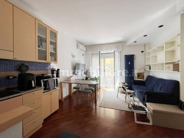 Bilocale via Coluccio Salutati 6, Vercelli Wagner, Milano